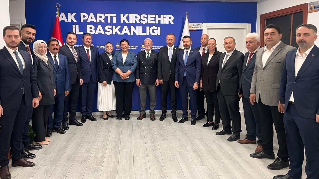 Kırşehir’de Türkiye Yüzyılı Buluşmaları toplantısına Ankara Milletvekilleri de katıldı