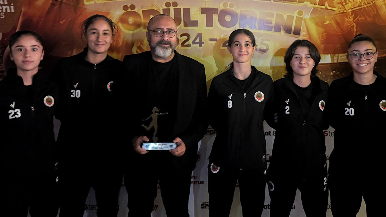 Gençlerbirliği’ne “Yılın Yöneticisi” ödülü