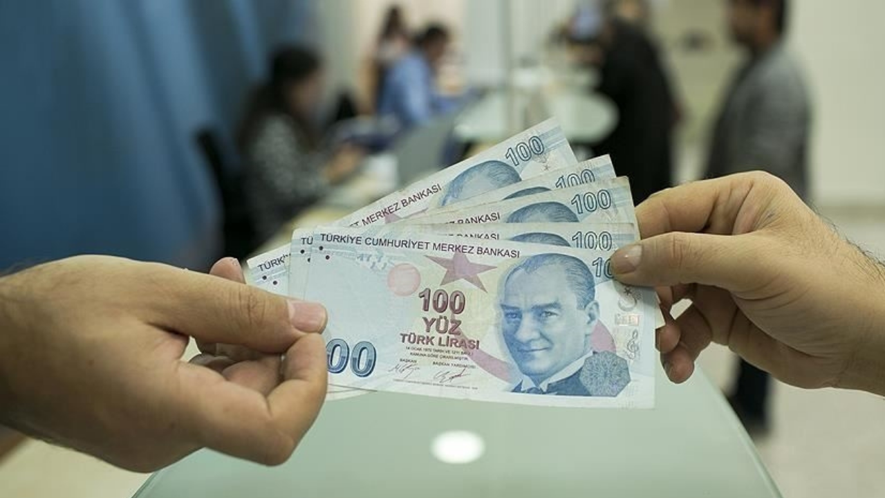 Çamlıdere’den üniversite öğrencilerine burs müjdesi!