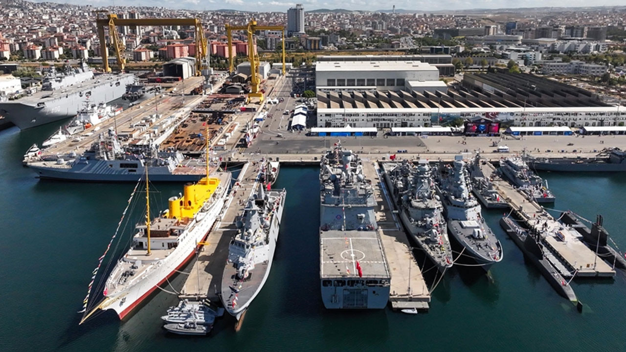 TEKNOFEST Mavi Vatan ziyaretçi akınına uğradı