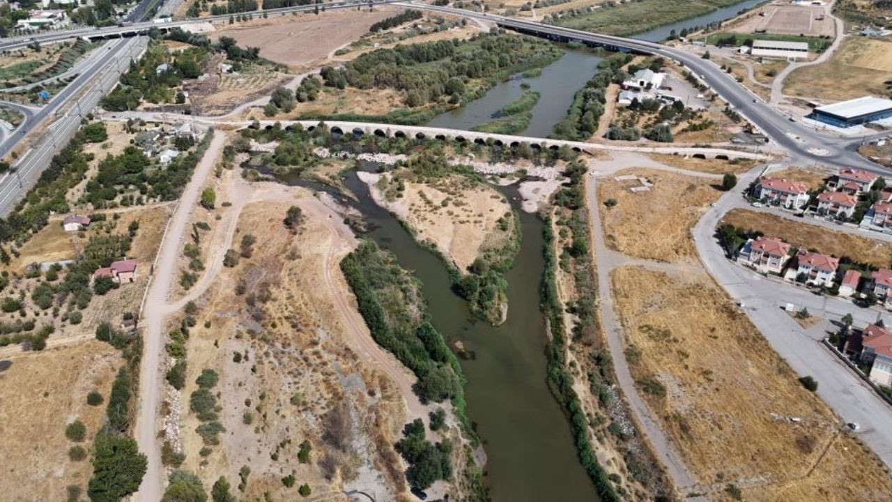 Kuraklık, Türkiye’nin en uzun nehrini de etkiliyor
