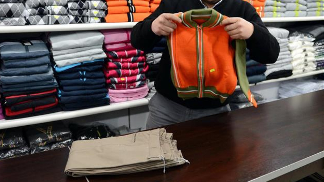 Nallıhan’da sosyal marketler açılıyor! Öğrencilere giyim yardımı yapılacak