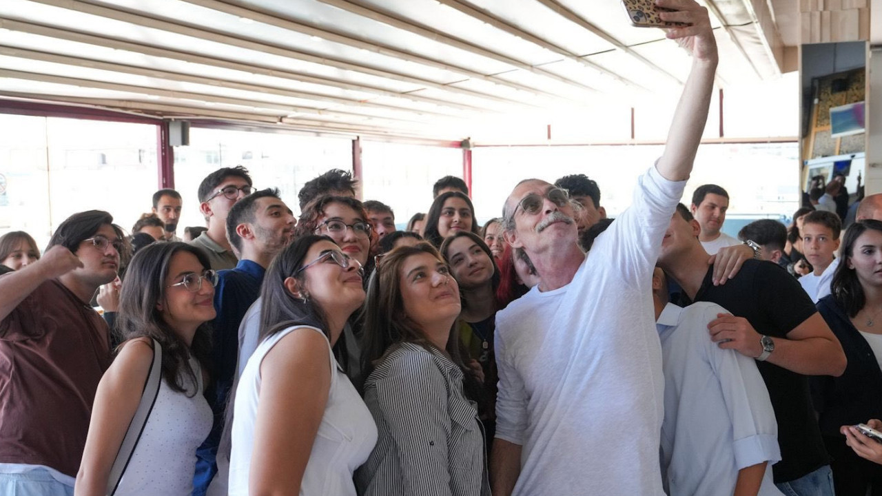 Etimesgut’ta üniversite yolculuğu başladı! Başkan Beşikcioğlu’ndan gençlere destek