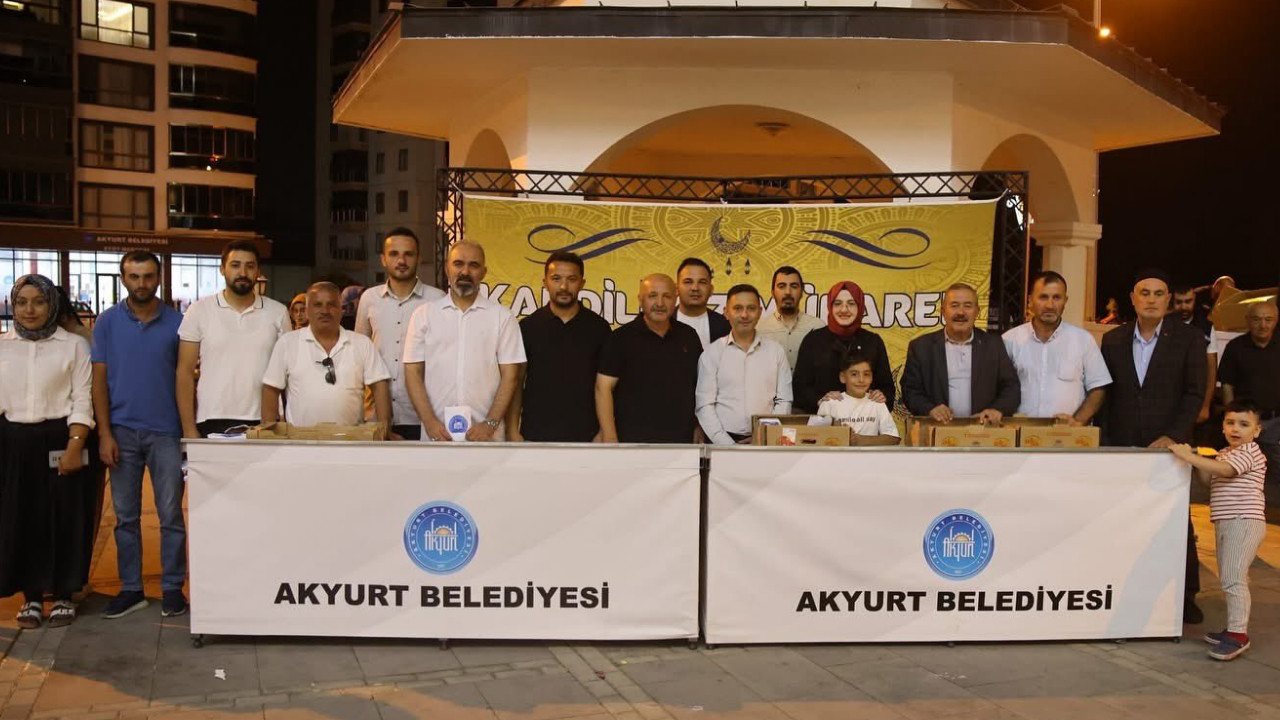 Akyurt Belediyesinden Mevlid Kandili programı! Dualar edildi, simitler ikram edildi