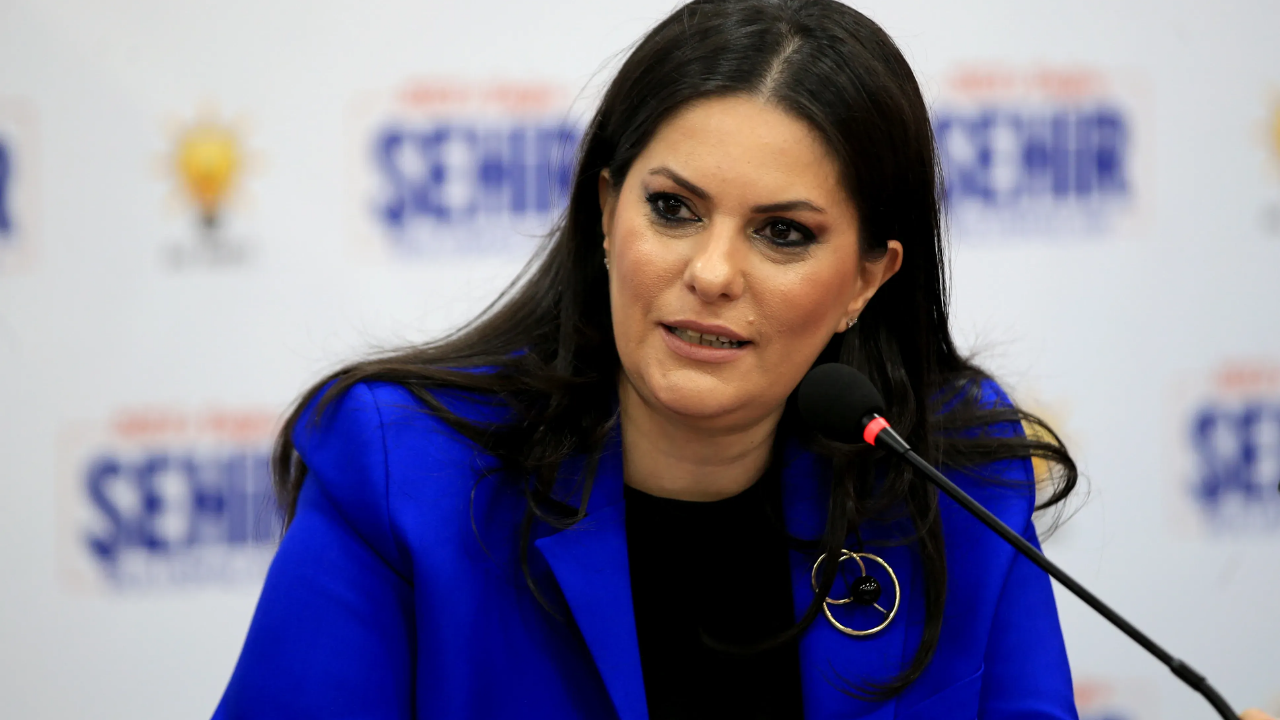 Ankara Milletvekili Jülide Sarıeroğlu kimdir, hangi görevler yer almıştır?