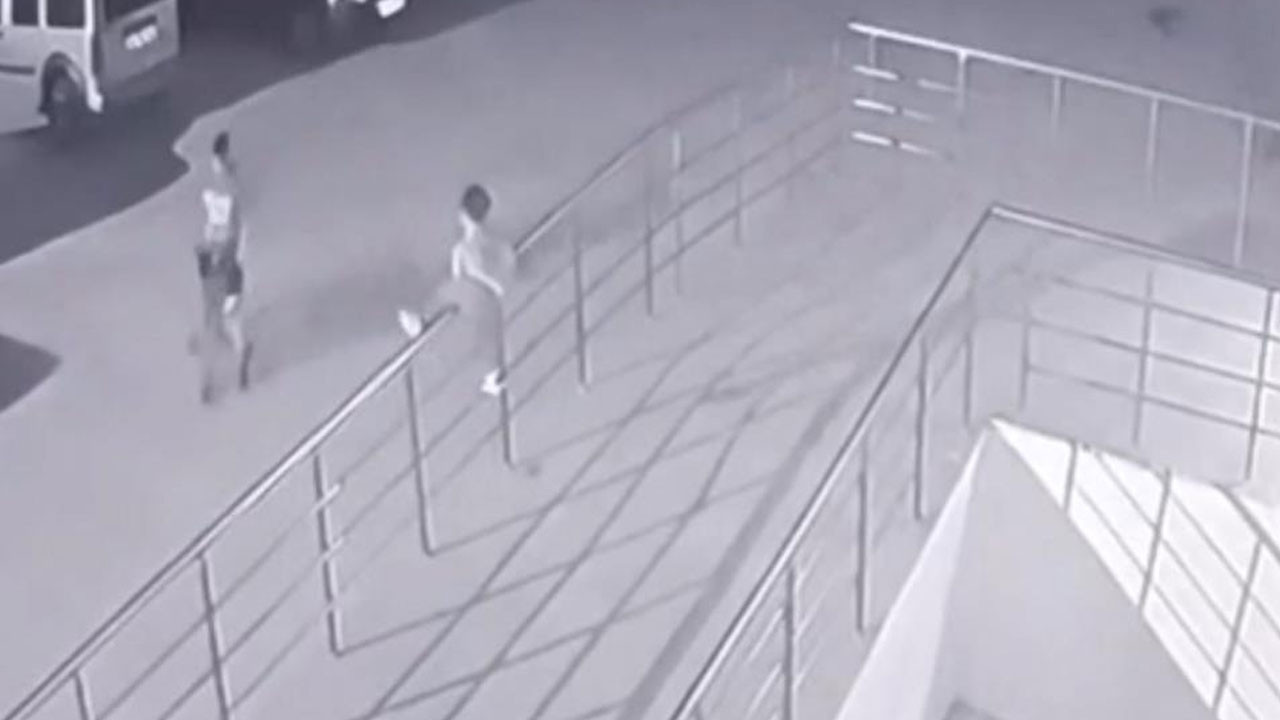 Polatlı’da feci kaza: 2 yaşındaki çocuk demir korkuluklardan düşerek ağır yaralandı