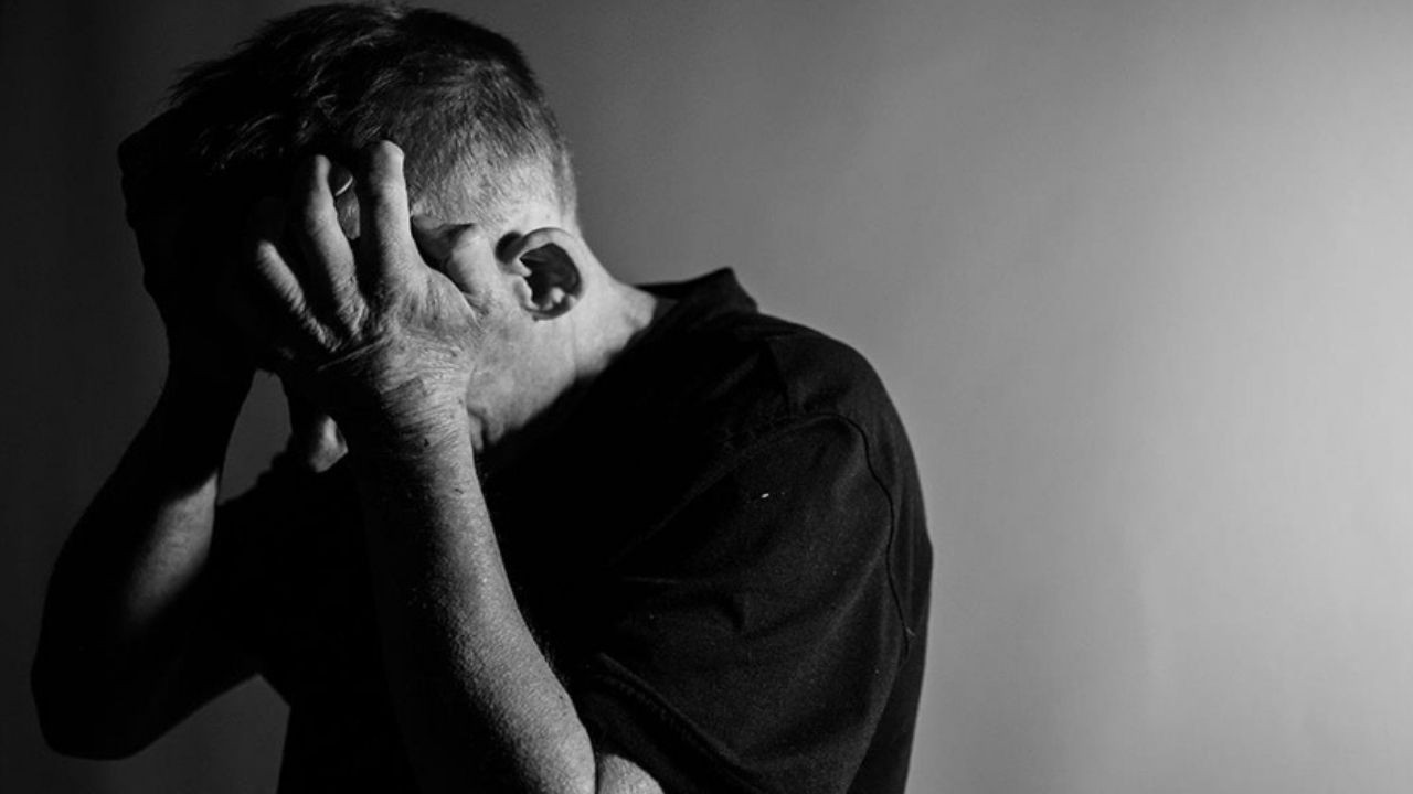 Anksiyete atağı nedir? Belirtileri ve başa çıkma yolları nelerdir?