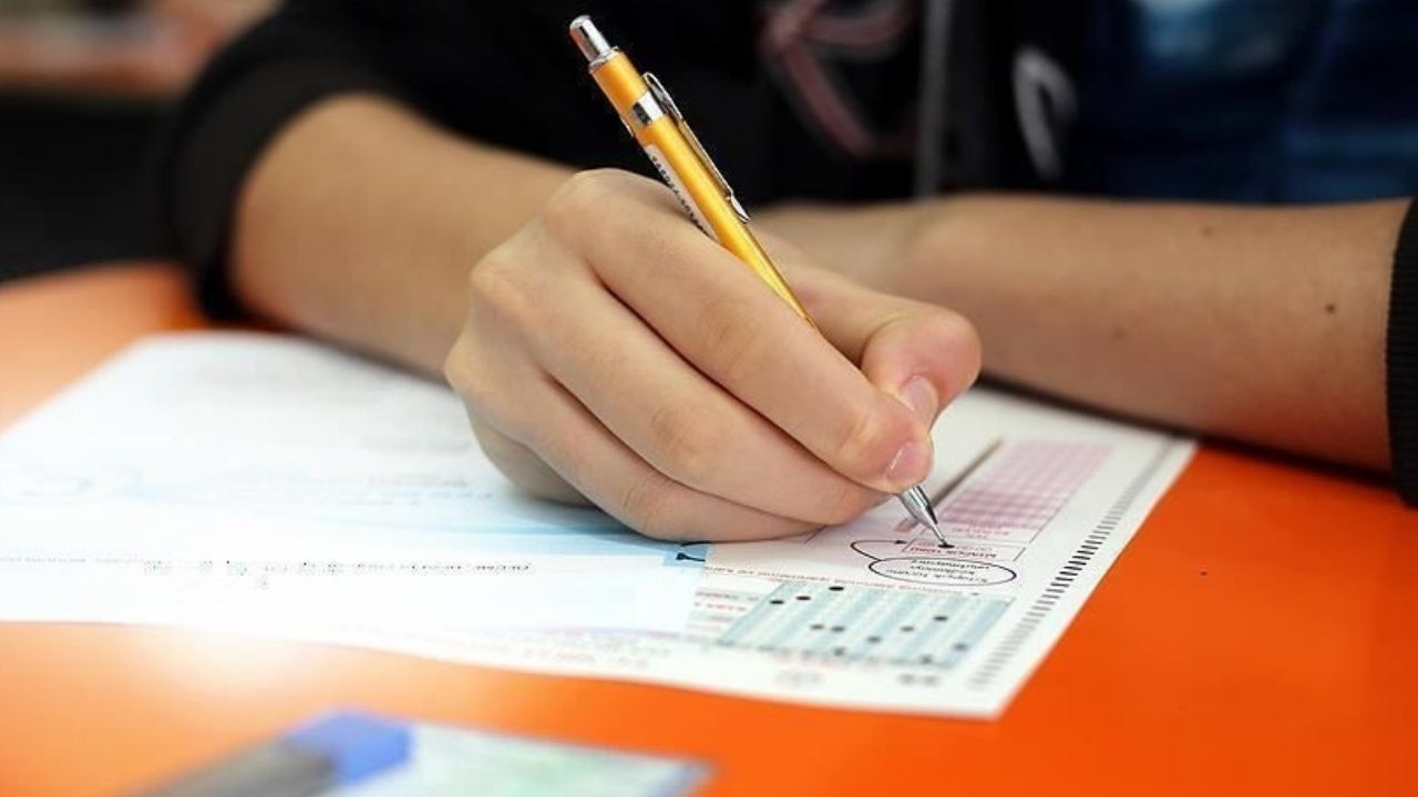 Ankara'da KPSS heyecanı başladı! 400 binden fazla aday ter dökecek