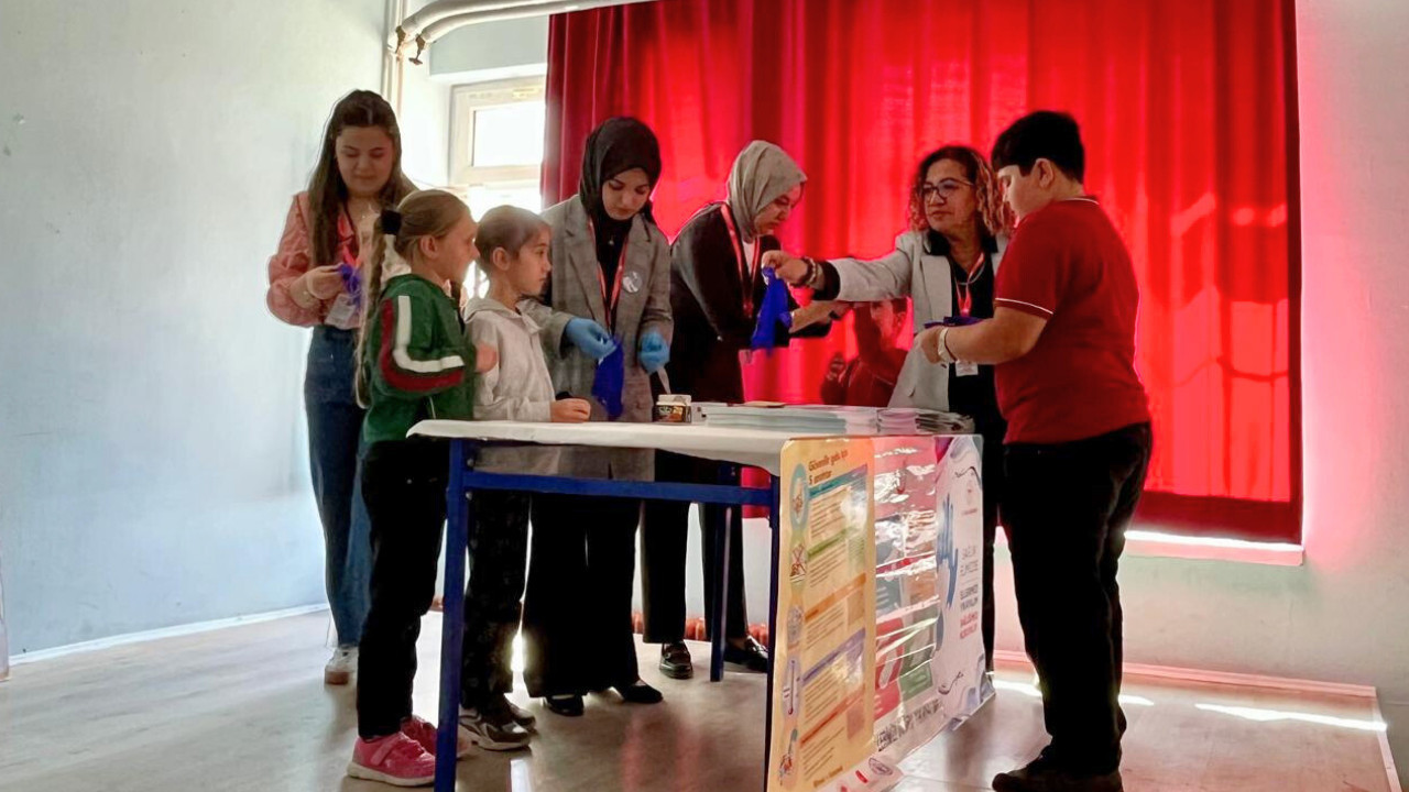 Sağlıklı nesiller yetişiyor! Çamlıdere’de öğrencilere her sabah ücretsiz kahvaltı