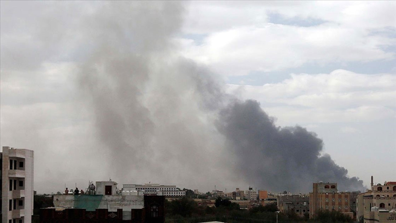 İsrail Yemen'e hava saldırısı düzenledi: 35 ölü!