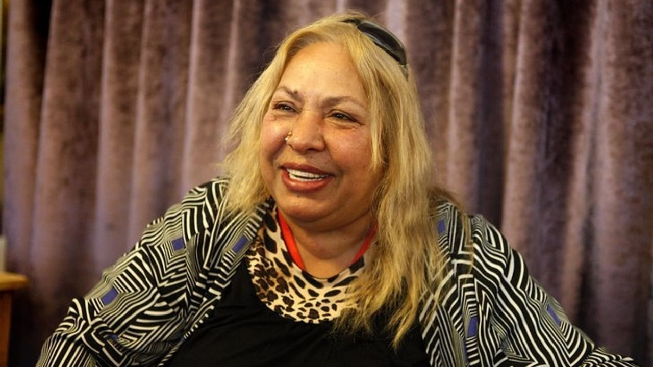 Dilber Ay kimdir, müzik camiasında neler yaptı, neden tutuklandı ve neden vefat etti?