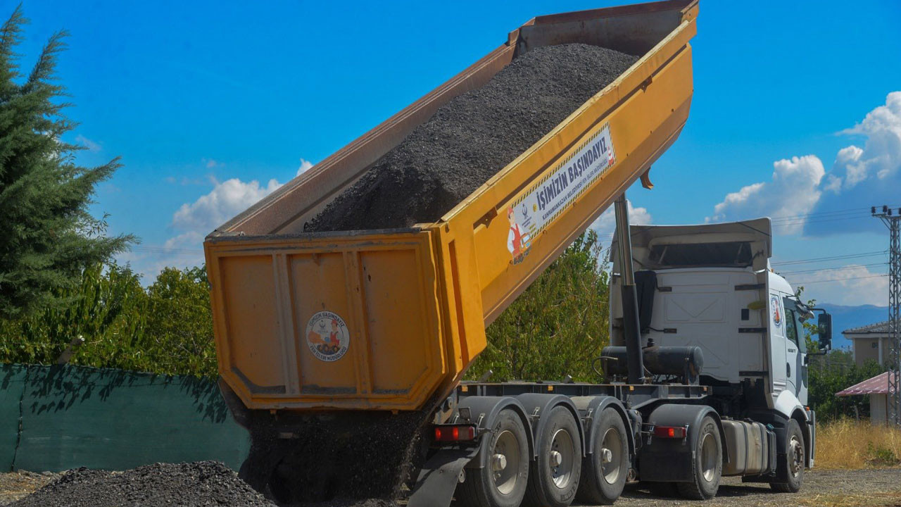 Kahramankazan’da mahallelerde yoğun mesai! Yenileme çalışmaları devam ediyor