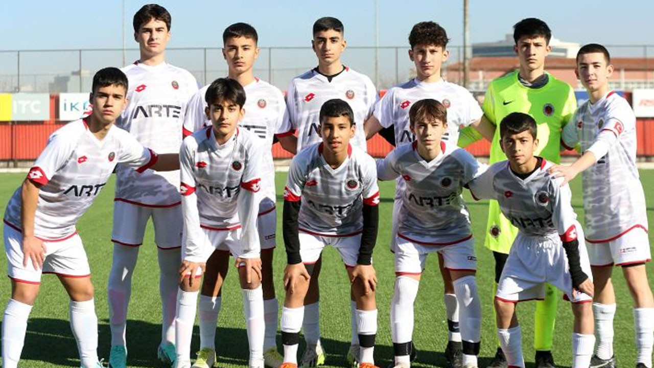 Yusuf Katı kimdir? Yusuf Katı nereli ve kaç yaşında? Yusuf Katı hangi takımda oynadı?