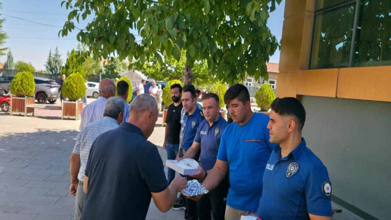 Ankara’nın Evren ilçesinde, İzmir’de şehit olan polisler için Mevlid-i Şerif okutuldu