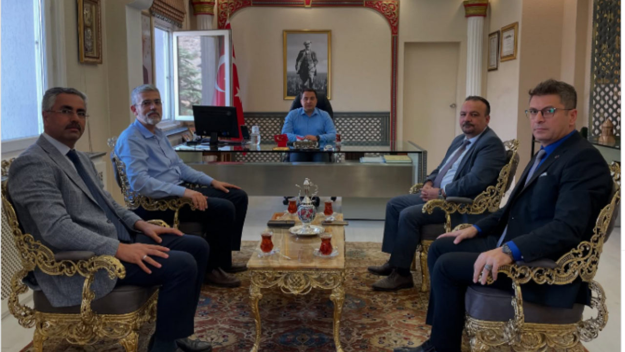 Kalecik’te önemli ziyaret: Gündemde eğitim yatırımları var