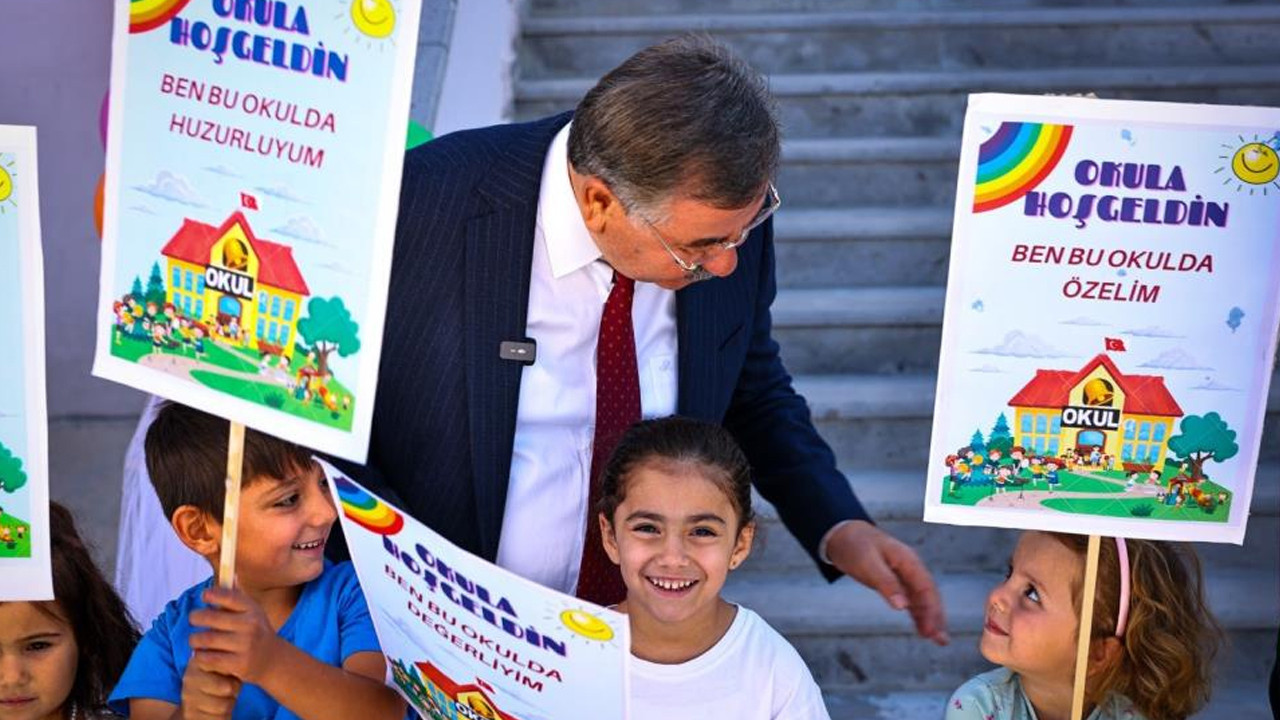 Yeni eğitim yılı coşkusu: Gölbaşı Belediyesinden öğrencilere özel etkinlik