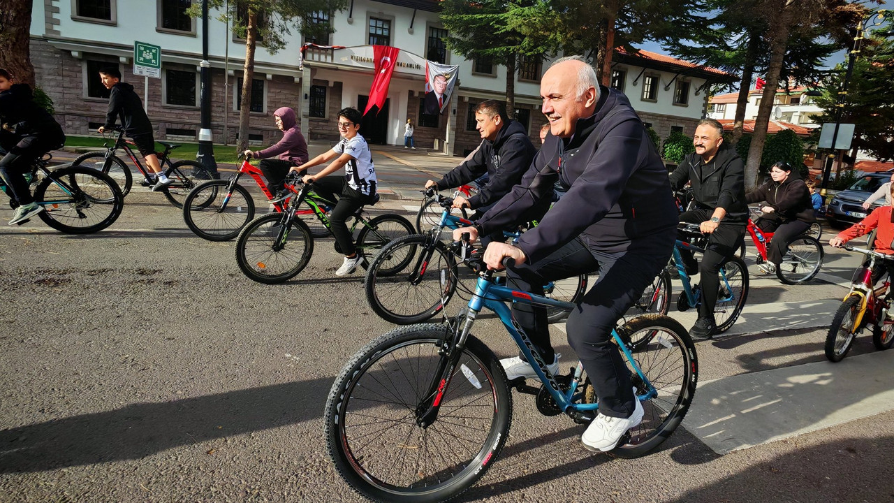 Kızılcahamam’da Avrupa Hareketlilik Haftası coşkusu: Bisiklet ve yürüyüş etkinliği yapıldı