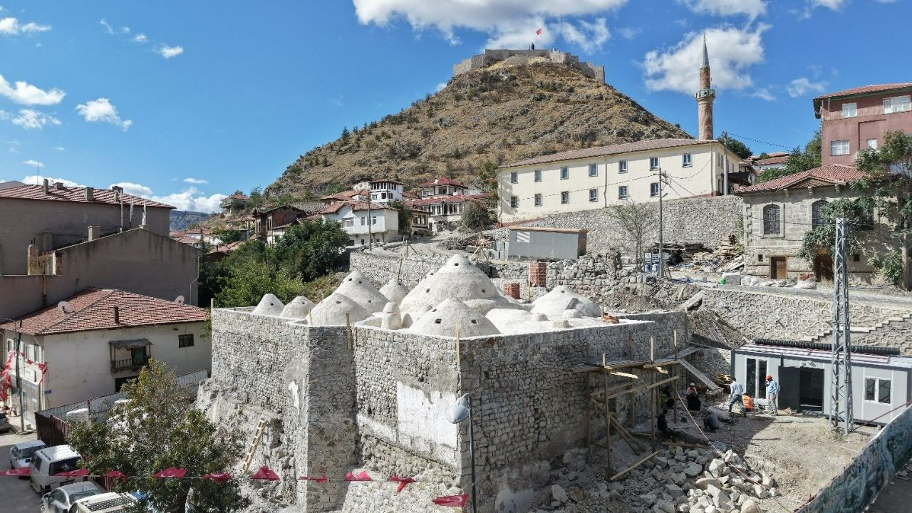 Kalecik’te Çandarlı İbrahim Paşa Hamamı restorasyonla yeniden hayat buluyor