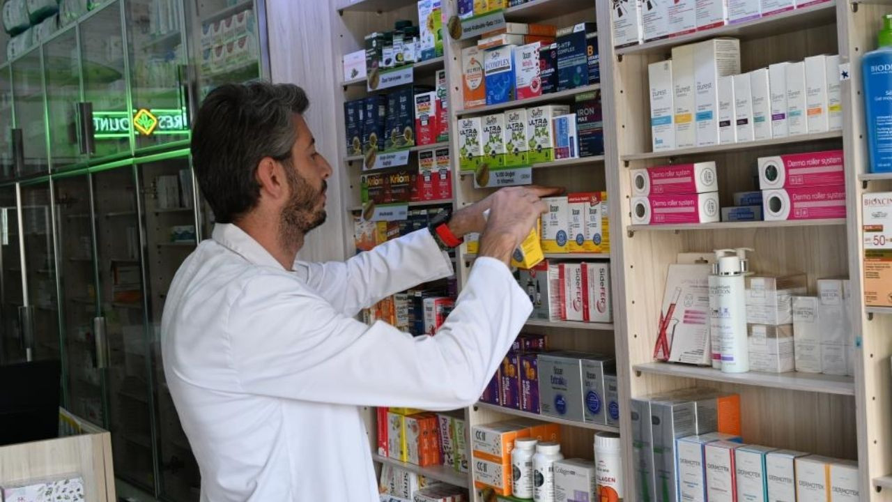 Yapay zekadan önerileri dinleyenlere eczacılardan ikaz