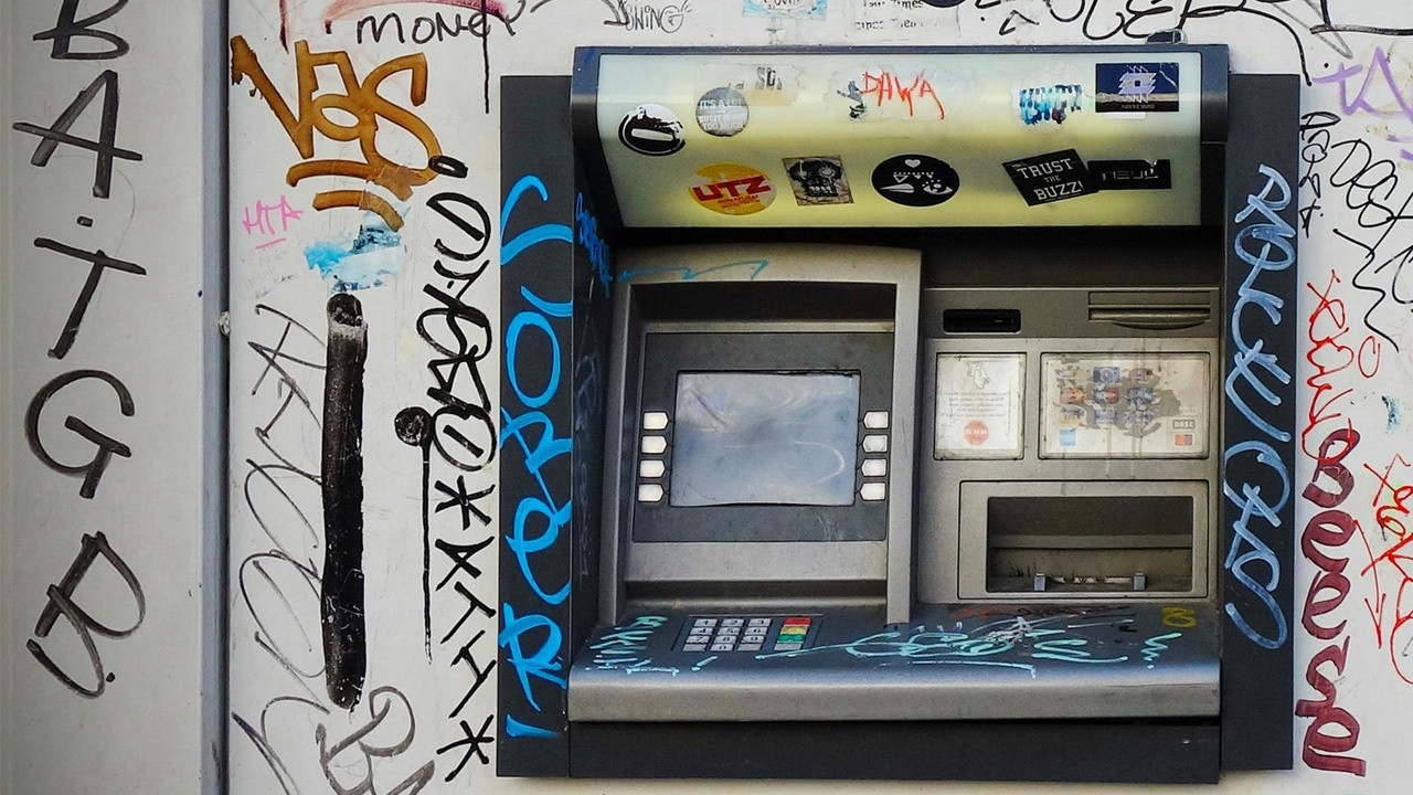 ATM'den para çekenler dondu kaldı! 38 yıl sonra bir ilk