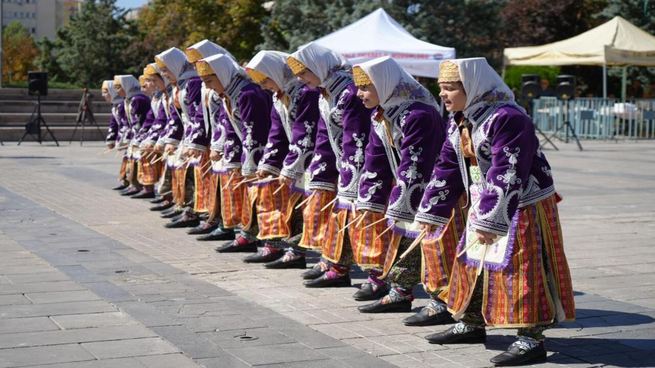 Kırıkkale’de Ahilik Haftası kutlamaları, renkli görüntülere ev sahipliği yaptı