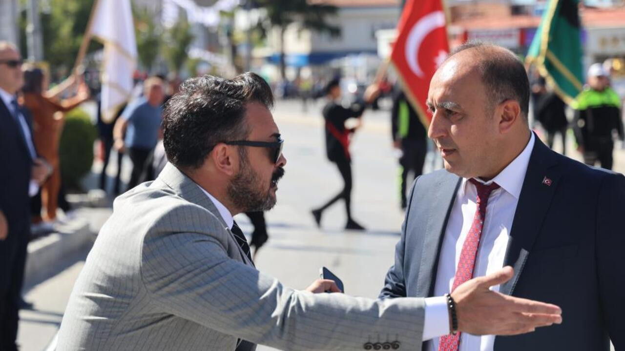 Kırşehir’de Ahilik Haftası kutlamalarında, esnaf geçişi krizi