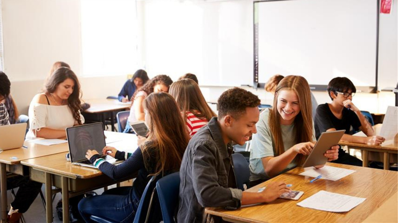 Etimesgut zirvede! YKS’de 208 öğrenci Türkiye’nin en iyilerine girdi