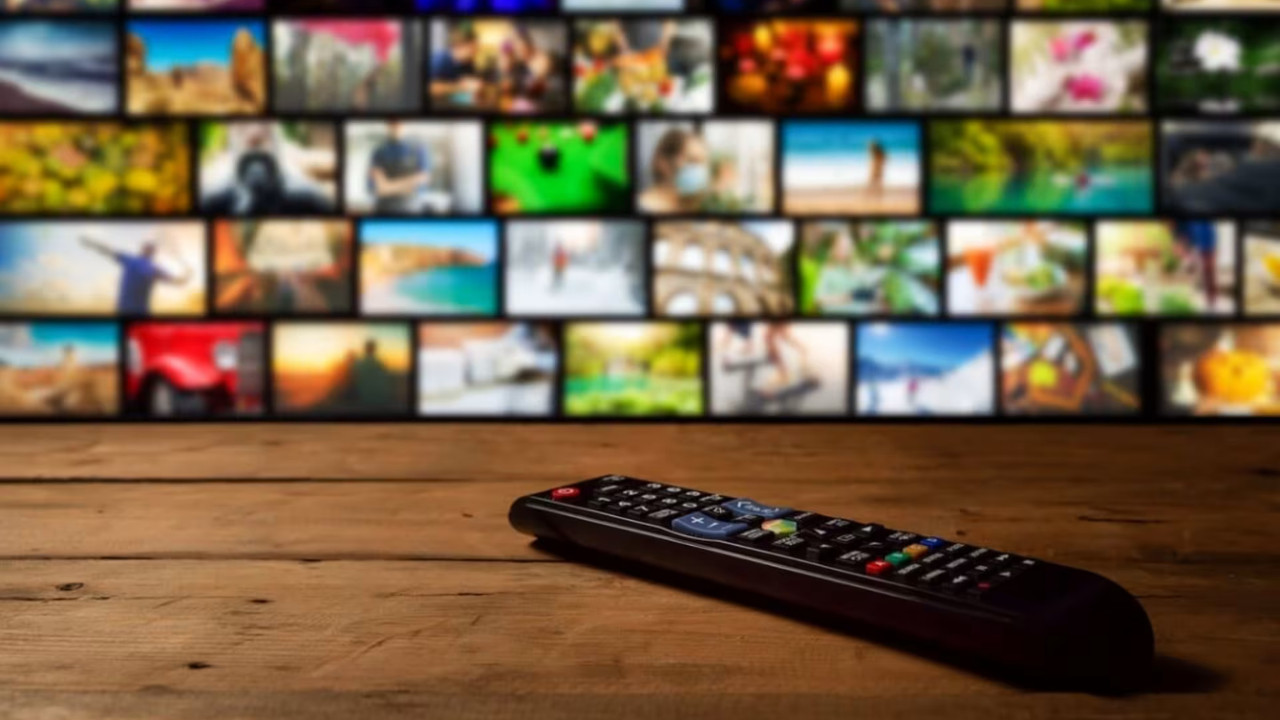 Ne dizi ne futbol vazgeçirebildi! İzleyici ekranı ikiye böldü