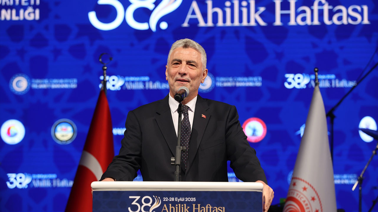 Ticaret Bakanı Bolat Kırşehir'den seslendi: "Türkiye, dünyada mazlumların sesi olmaya devam ediyor"