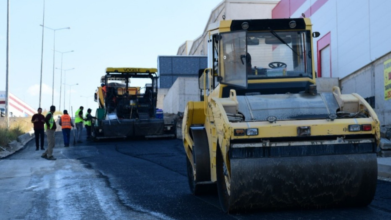 35 yıllık sorun tarih oldu! Kahramankazan’da yollar yenileniyor
