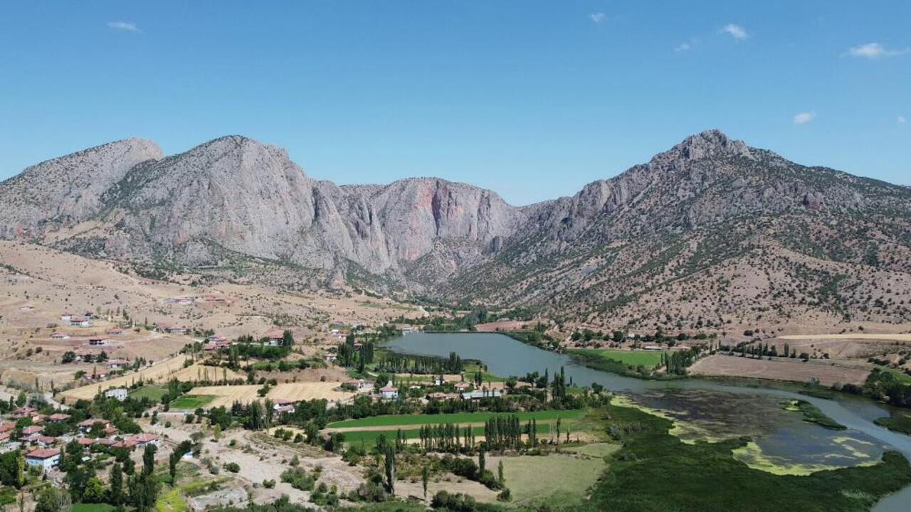 Yozgat’taki Kazankaya Kanyonu, meditasyon merkezine taş çıkartıyor