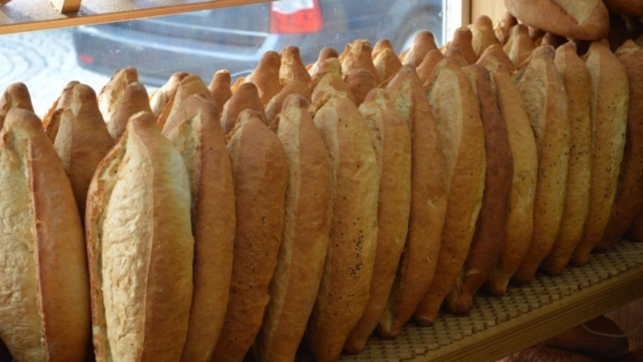 Türkiye'deki insanlar yılda kaç kilo ekmek tüketiyor? Doç. Dr. Muhammed Keskin açıkladı!