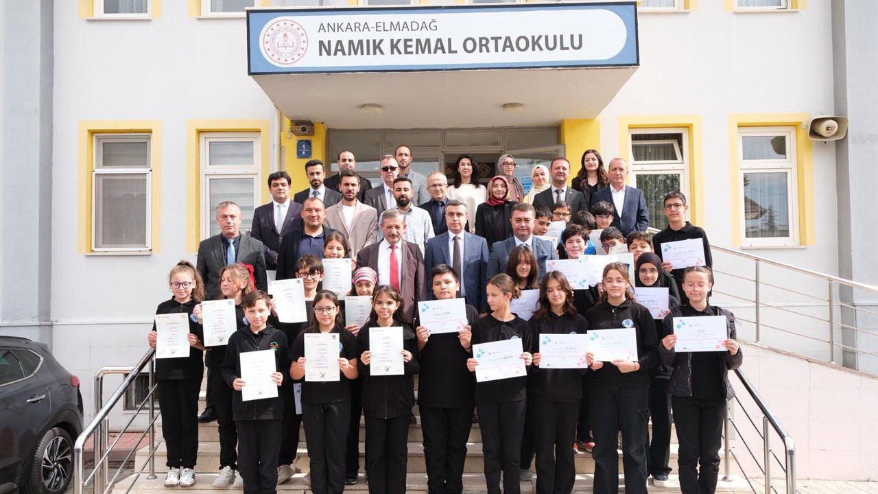 Elmadağ’da eğitim ve kültür yatırımı: Yeni kütüphane öğrencilerle buluştu