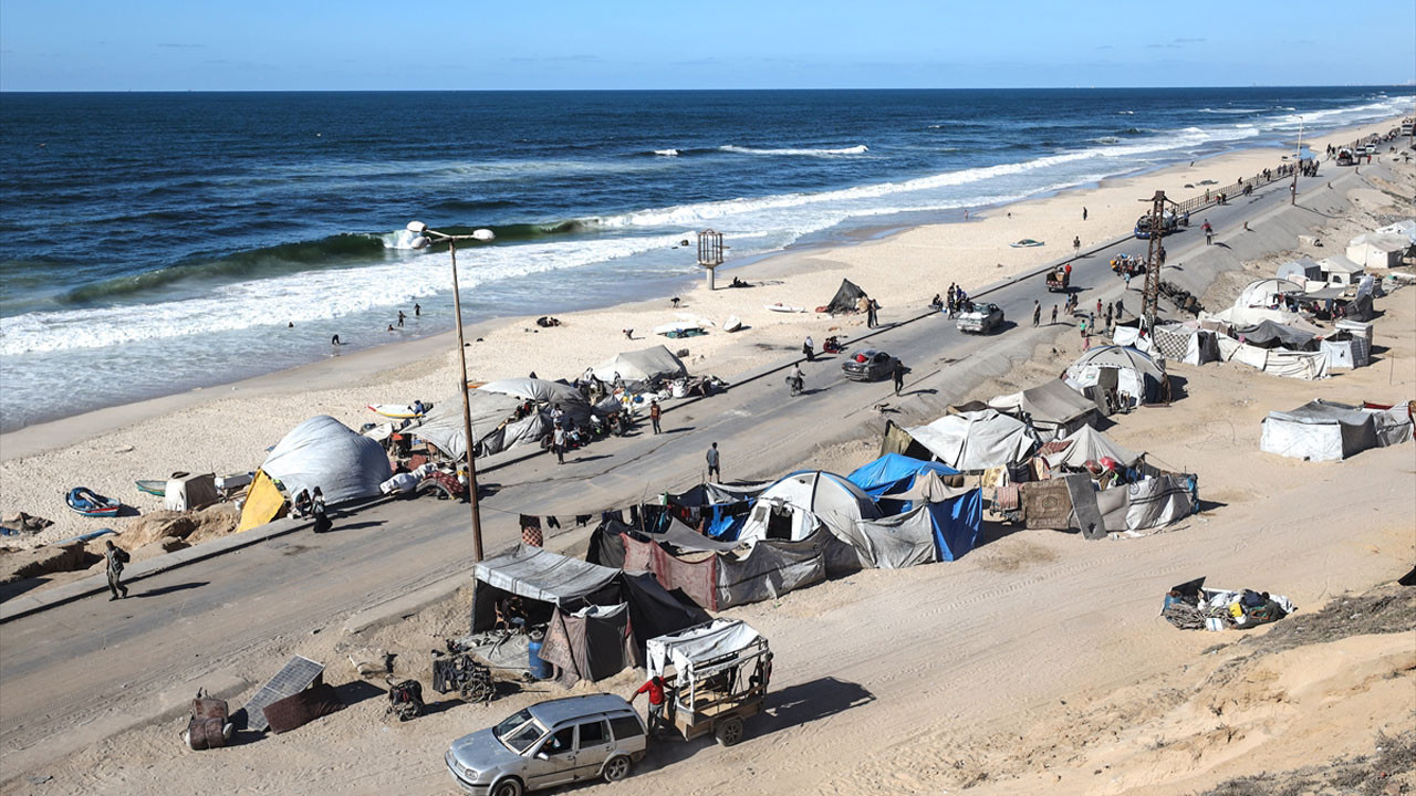 Filistinliler göç etmeye devam ediyor! Halk, yoğun saldırılar nedeniyle güney bölgelerine ilerliyor