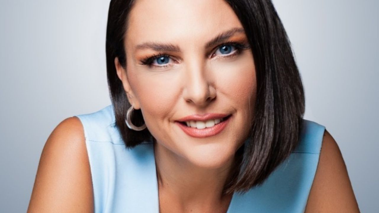 “Halk TV Ana Haber Sunucusu Ece Üner kimdir?”