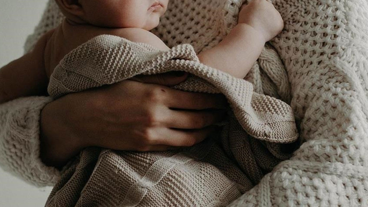 Anne sütü hem bebeği hem anneyi koruyor