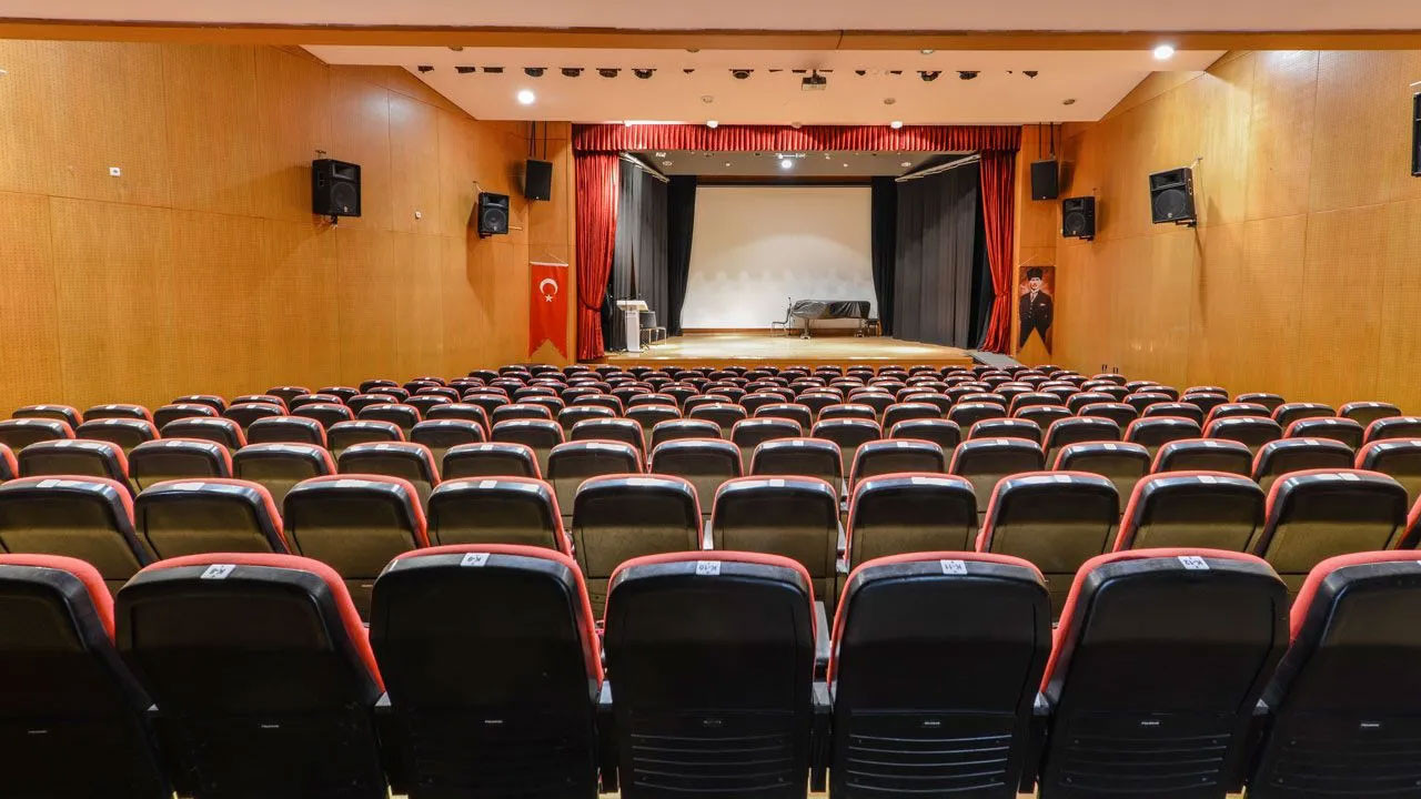 Çankaya’da kültür-sanat sezonu başlıyor! Ekim ayı sanatla canlanıyor