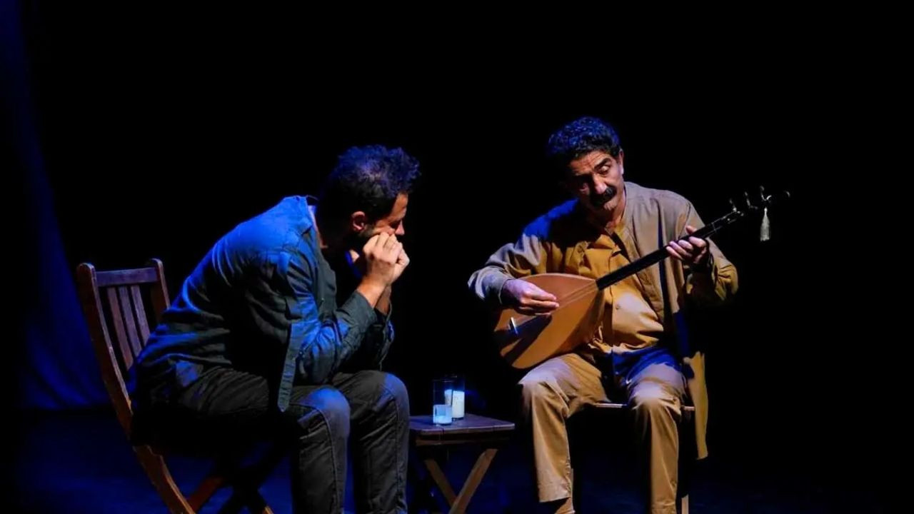 Etimesgut’ta sanat dolu gece! “Zâkir” tiyatroseverlerle buluştu