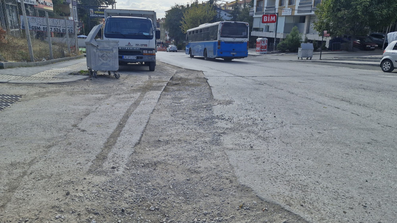 Ankara Keçiören’de bozuk yollar ve altyapı çalışmaları vatandaşı çileden çıkarıyor