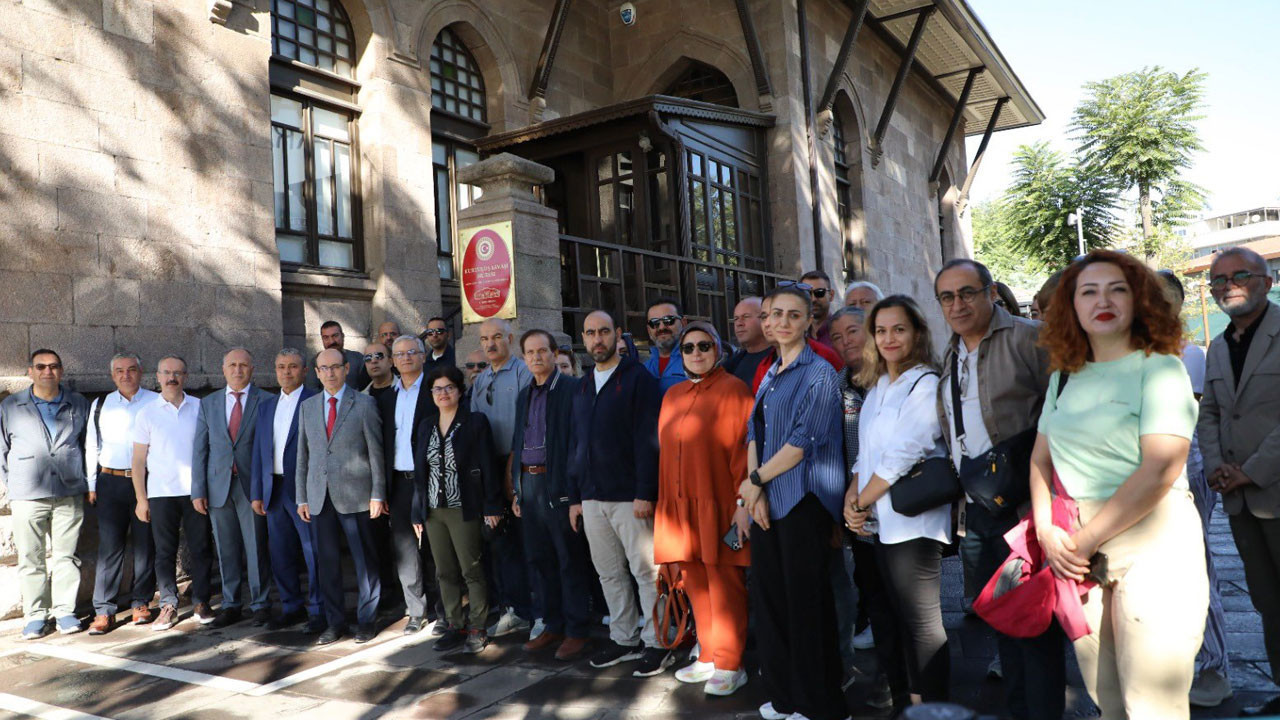 Yenimahalle Kaymakamlığı tarih turu düzenledi