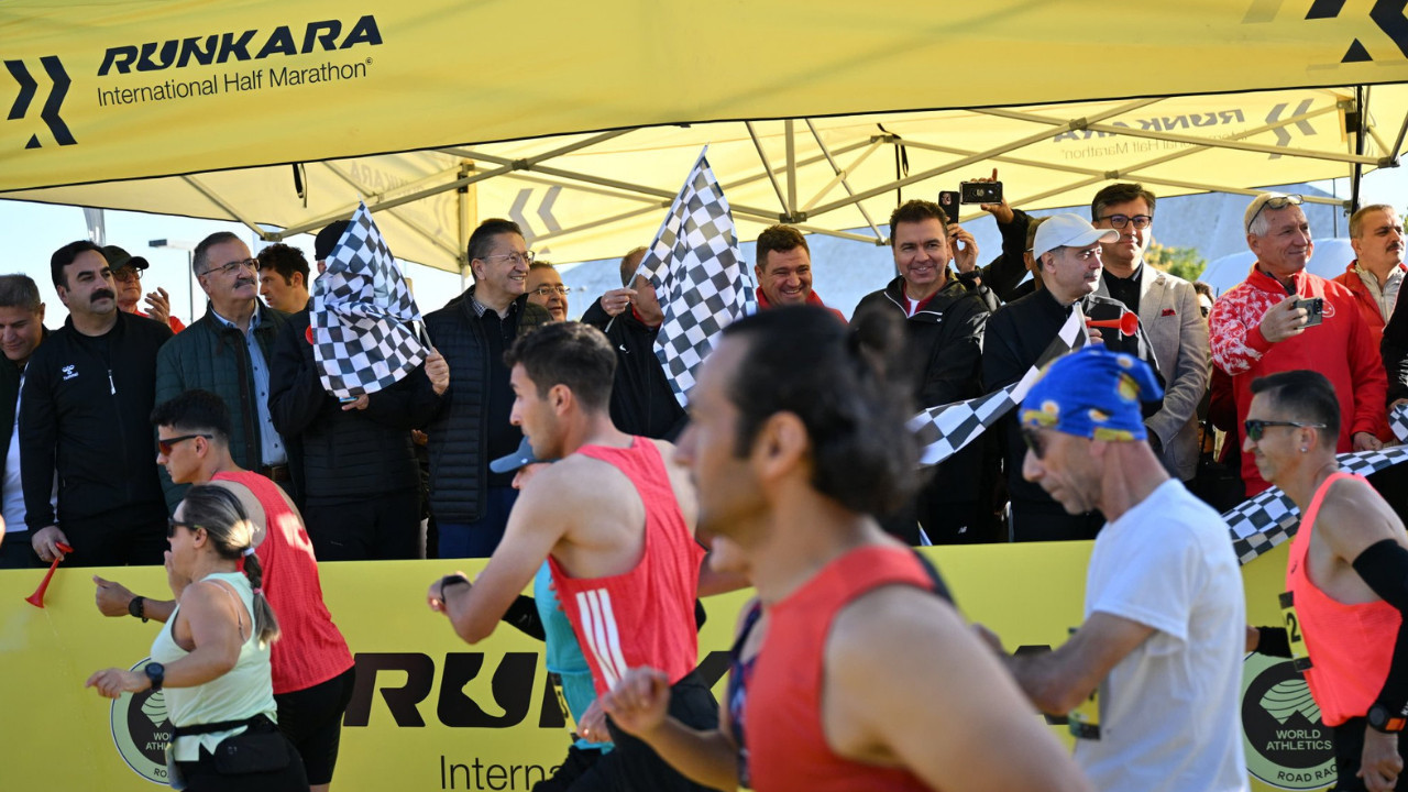 Başkent koştu, Altındağ öncülük etti! Veysel Tiryaki Runkara’ya start verdi