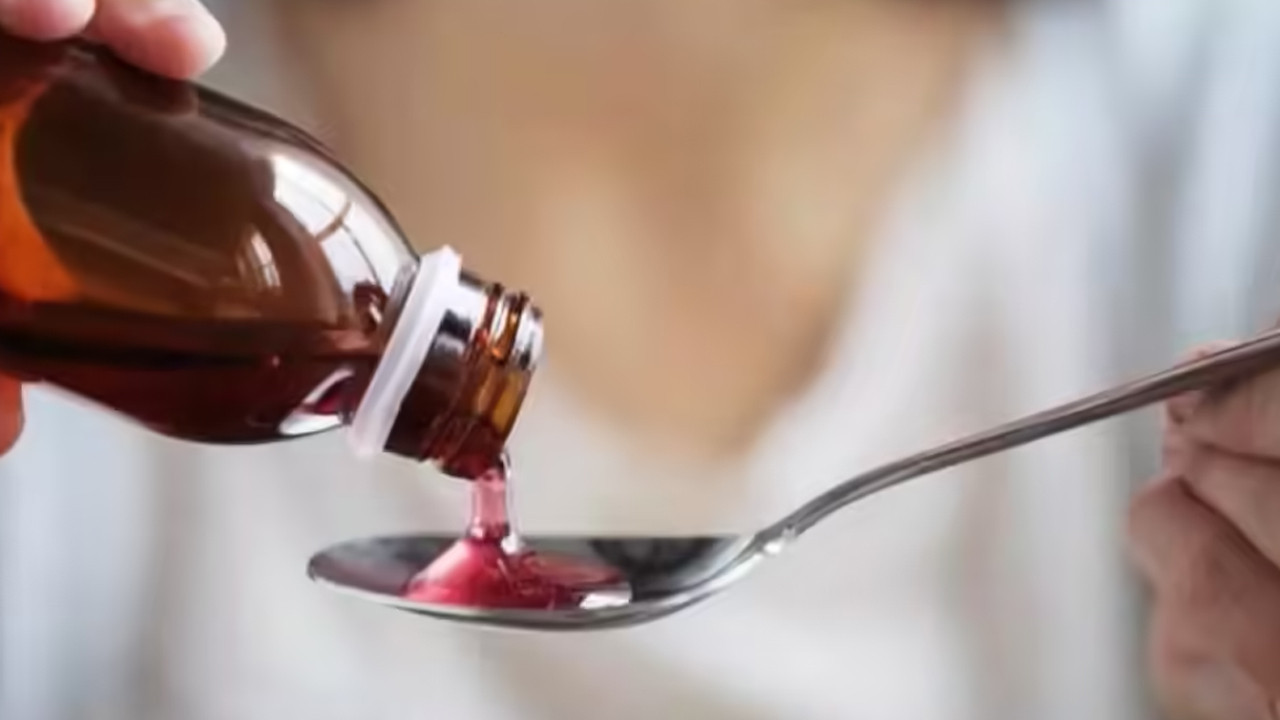 Öksürük şurubu ölüm getirdi! 11 çocuk hayatını kaybetti!