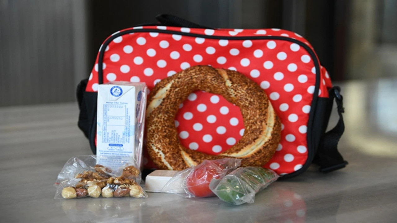 Çamlıdere’de öğrenciler güne “sağlıklı atıştırmalıkla” başlıyor