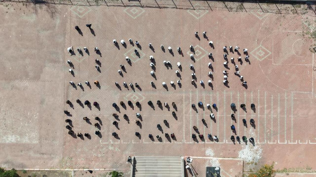 Kırıkkale’de öğrencilerden Filistin için anlamlı koreografi