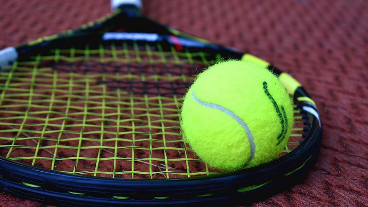 Şereflikoçhisar’da raketler konuşacak! Tenis kursu başladı