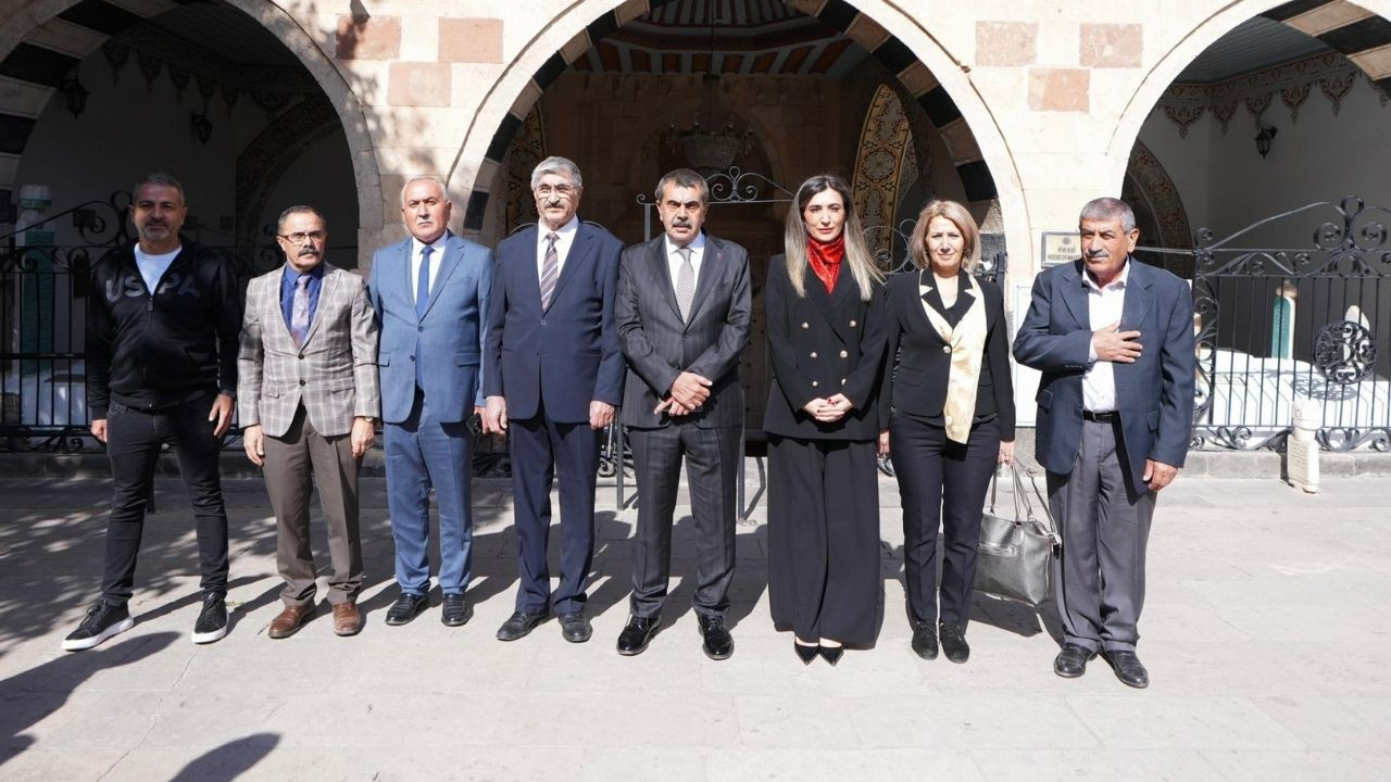 Bakan Tekin, Nevşehir’de Hacıbektaş Cemevi Külliyesi açılışına katıldı