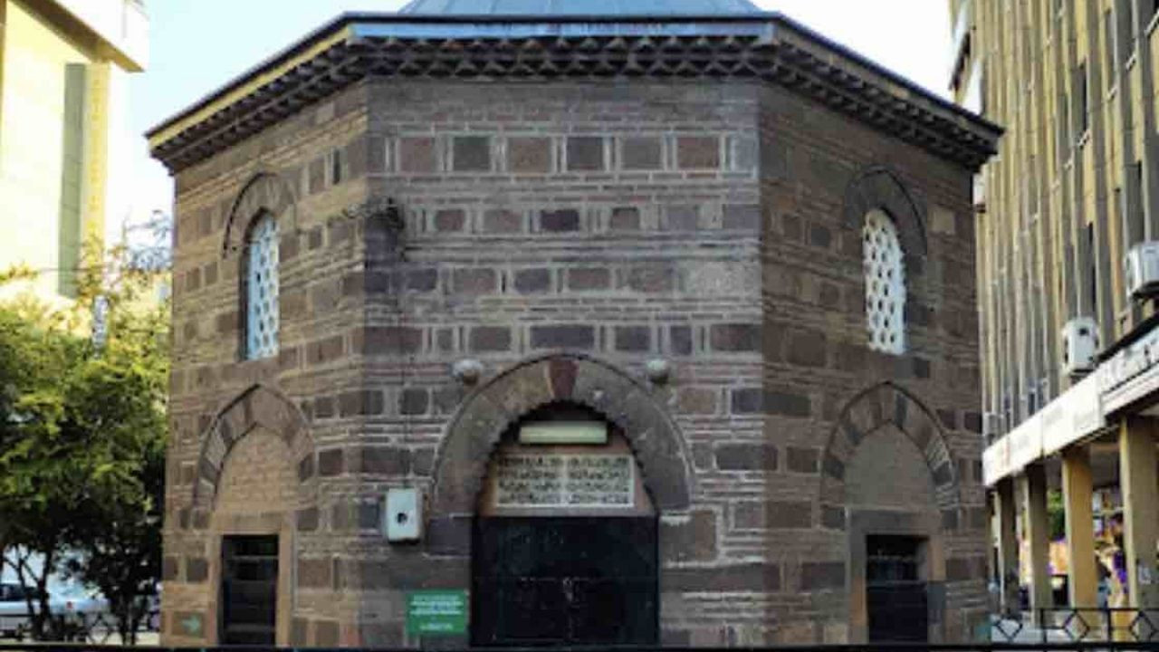 Ankara'nın bir garip efsanesiyle 'Karyağdı Hatun Türbesi'