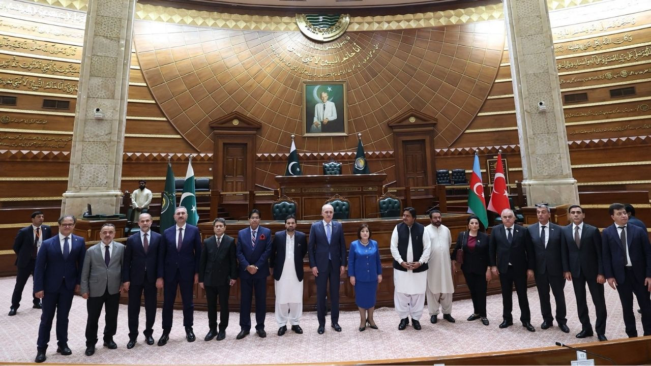 Kurtulmuş’un Pakistan temasları sürüyor: “Üçlü dayanışmamız bölgeye umut olacak”