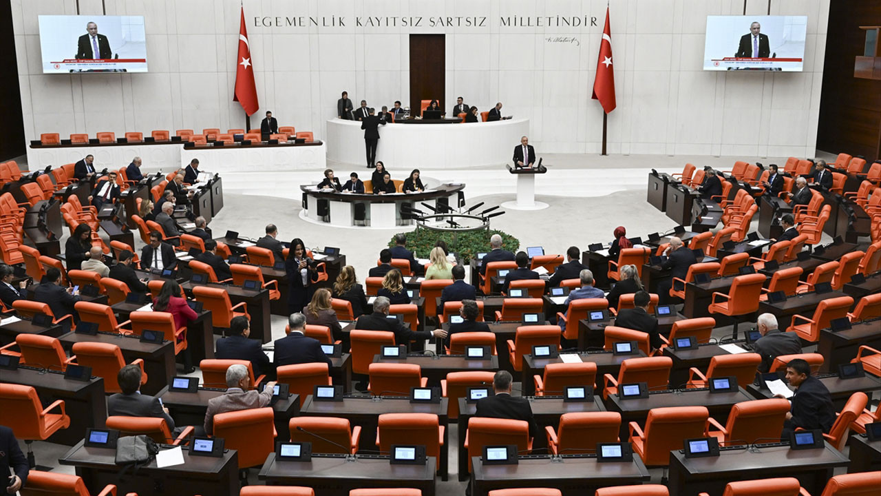 Lübnan Irak ve Suriye tezkereleri TBMM Genel Kurulu’nda kabul edildi