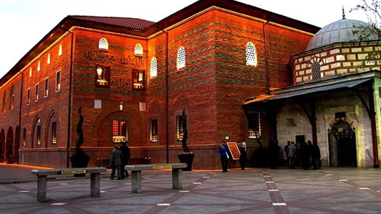 Hacı Bayram-ı Veli Türbesi: Ankara'nın kalbindeki 6 asırlık tarih